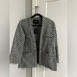 Maje Black & White Houndstooth Tweed Blazer